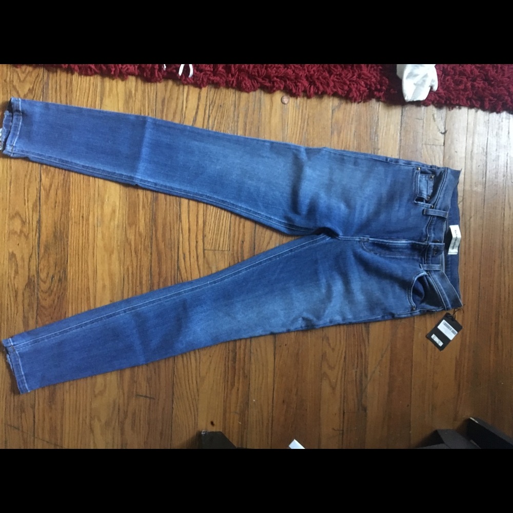 2, size 28 Reformation skinny high waist jeans